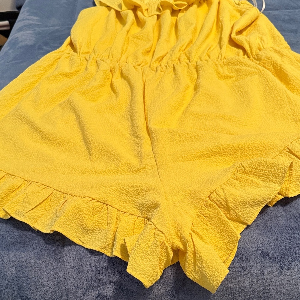 Yellow Ruffled Romper - Picture 6 of 8
